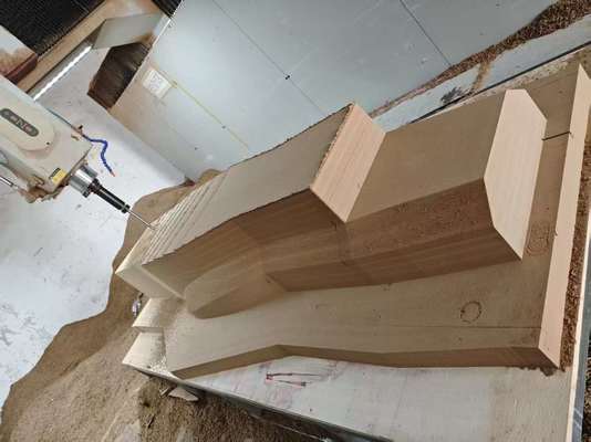 強固な耐薬品性と滑らかなゲルコート塗装面を備えた、FRP型用パターンモールドまたはマスターモールド