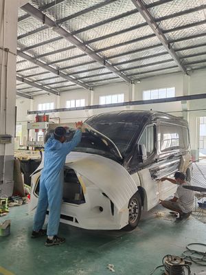 ハンドレイアップ RTM SMC テクノロジー 高耐久性とGeコーティングまたは塗料表面のガラス繊維ハウジング