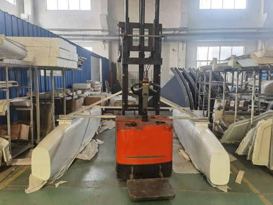 高耐久性ガラス繊維ボート部品 手作業 敷設 プロセス と 簡単 に 設置