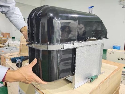 手作業の敷設プロセスとガラス繊維のボートキャビンのボート屋根カバーの保証