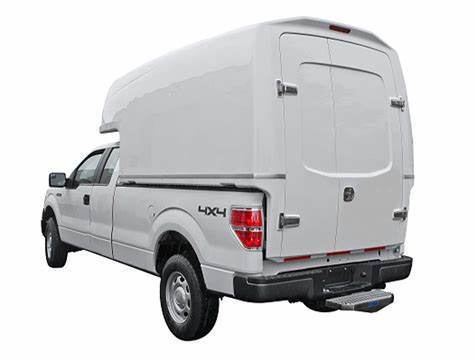 FRP RV コーナーボディ、カスタム成形キャンピングカーボディパーツ シームレスワンピースFRPキャンピングカーシェル、OEM RVボディメーカー