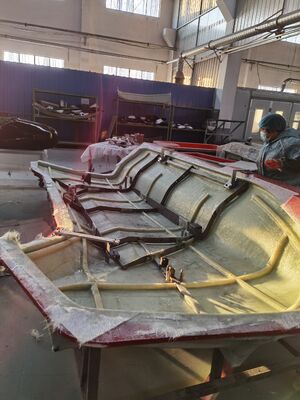 高耐久性ファイバーグラス製トラックボディパネル 軽量で容易な取り付け フリートのメンテナンスと交換に最適