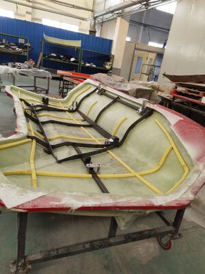 FRP トラックボディ 強化プラスチック トラックコンテナ ロジスティックと貨物セキュリティに適した強力なカバーパーツ