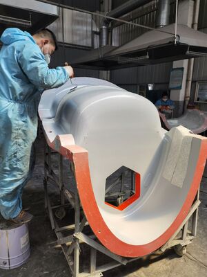 カスタマイズされたガラス繊維強化プラスチックトラックボディ 軽量カバーパーツ