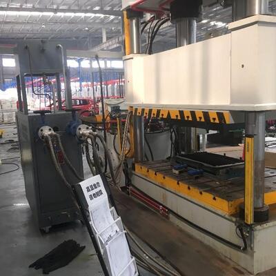 SMCコンプレッションモールディング バスルーフカバー エアデフレクター 軽量FRPエクステリア